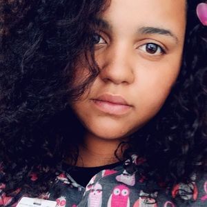 Meet your Posher, Jasmin